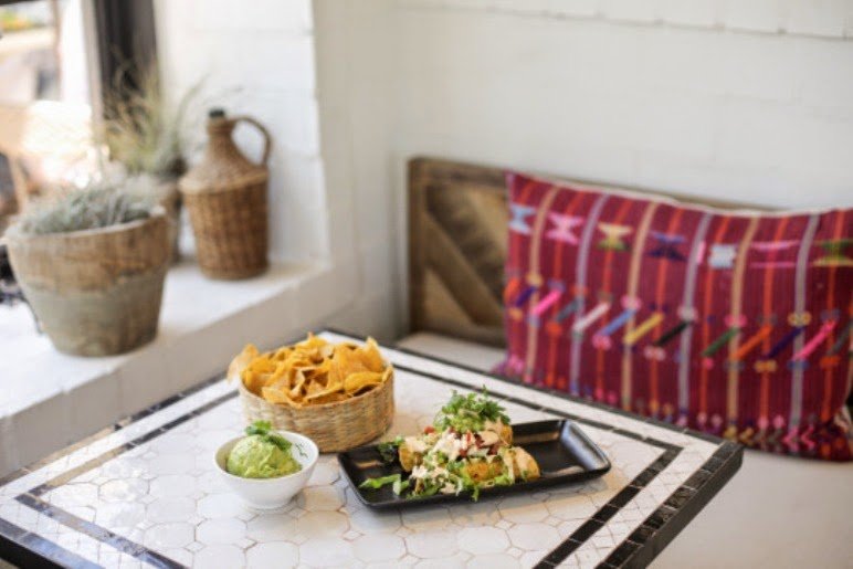 Un restaurante fresco, divertido y amén!