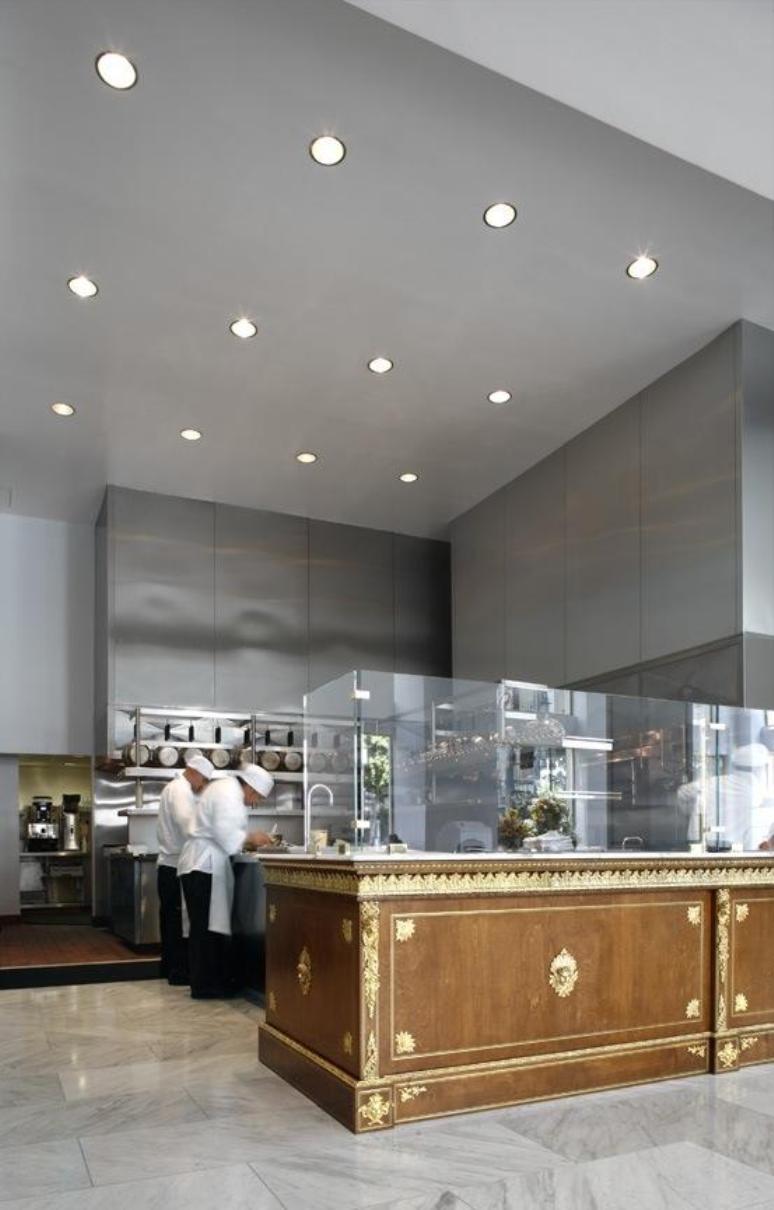 Un increíble restaurante, bar y mercado en LA