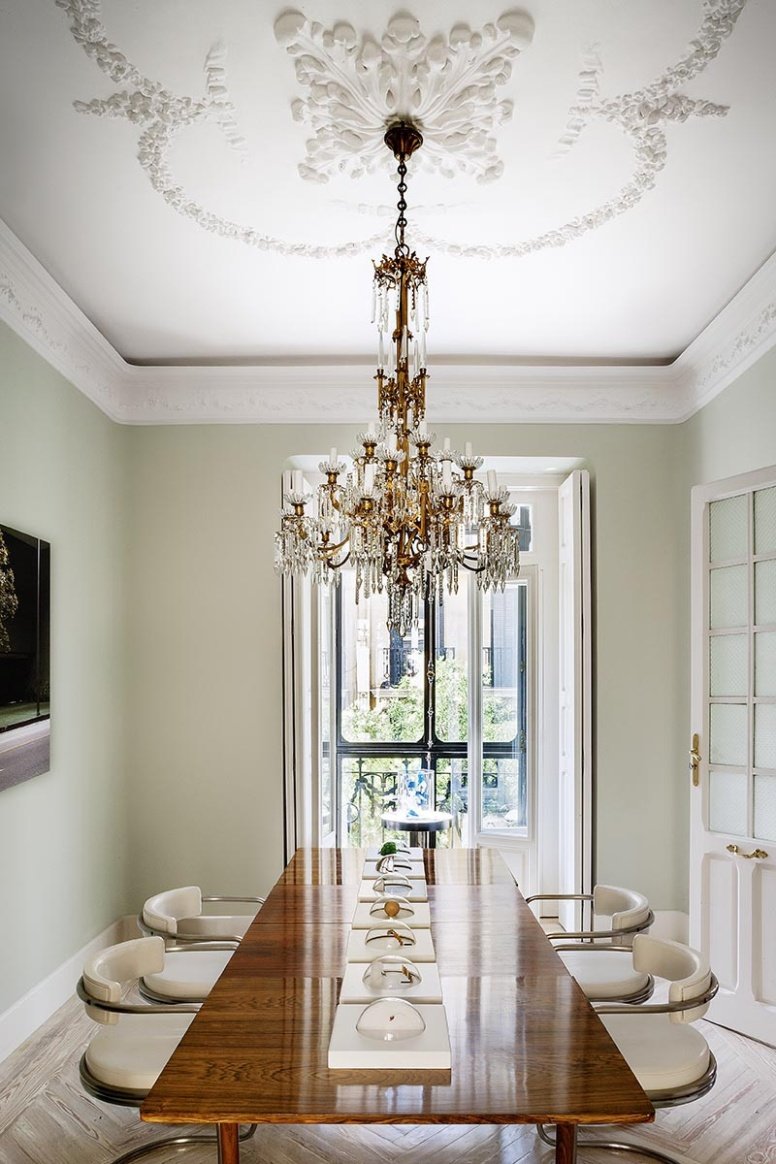 Arte y color para renovar un piso en Chamberí