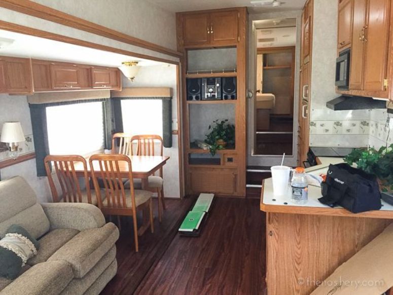 Una caravana llena de ideas para espacios pequeños