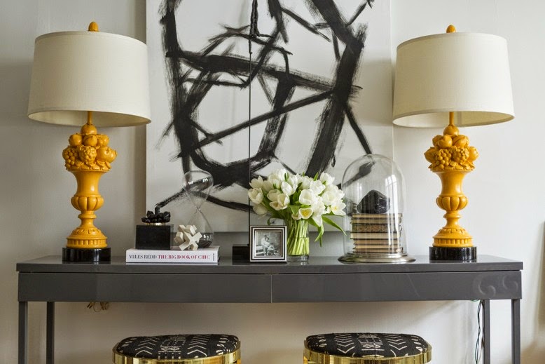 Una decoración masculina que juega con los claroscuros