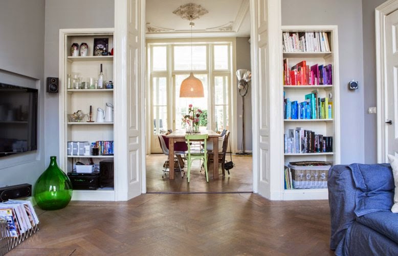 Una casa cálida y elegante en un antiguo gimnasio