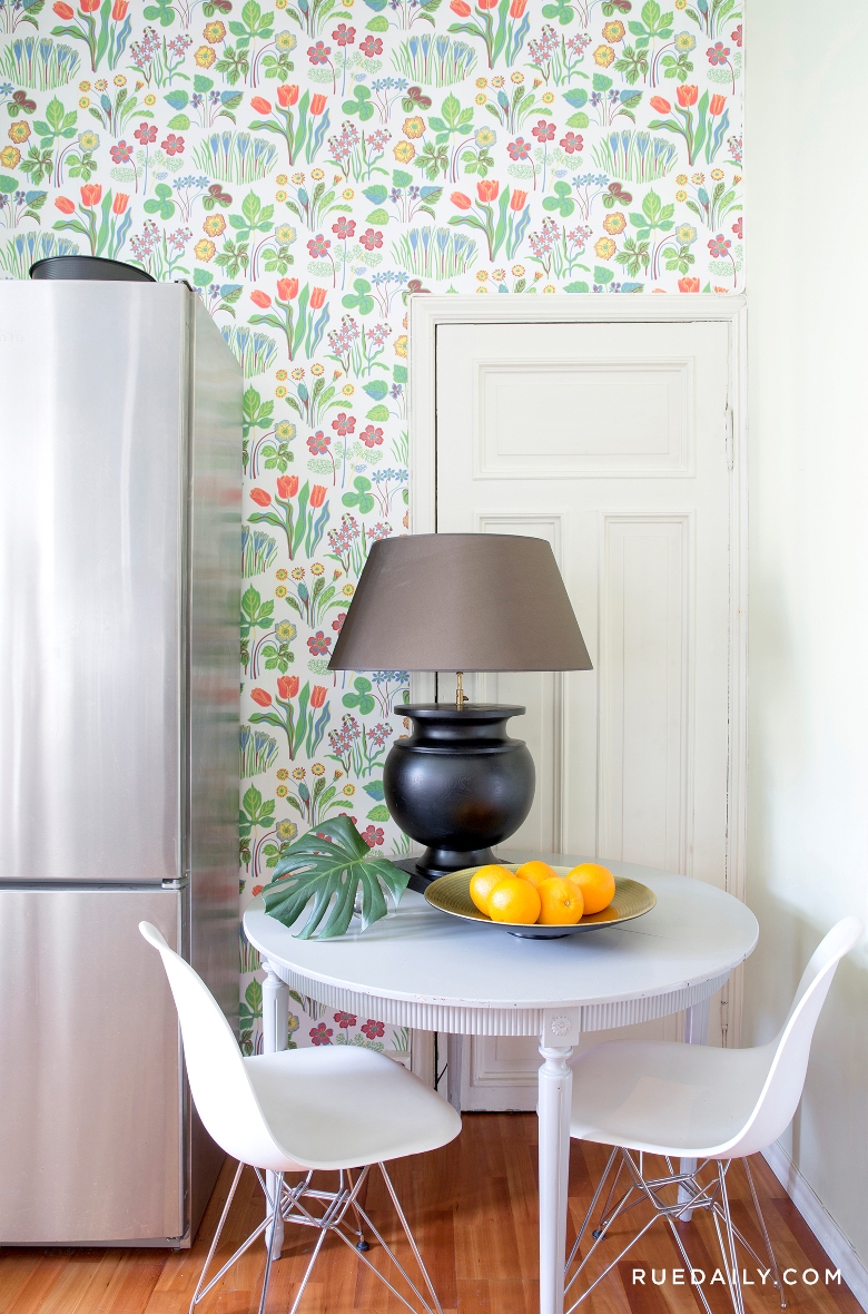 Un apartamento noruego soleado y suave