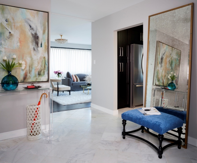 Glamour en el apartamento de una amante de la moda