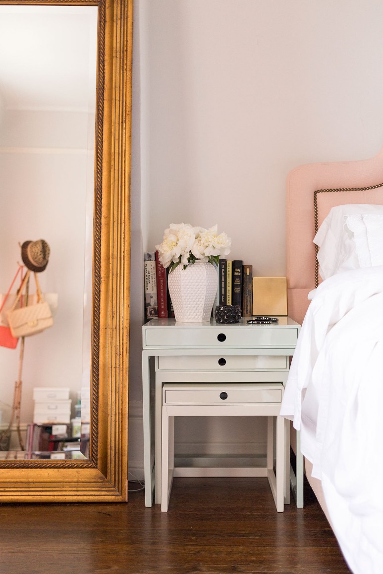 Femenina y coqueta casa familiar