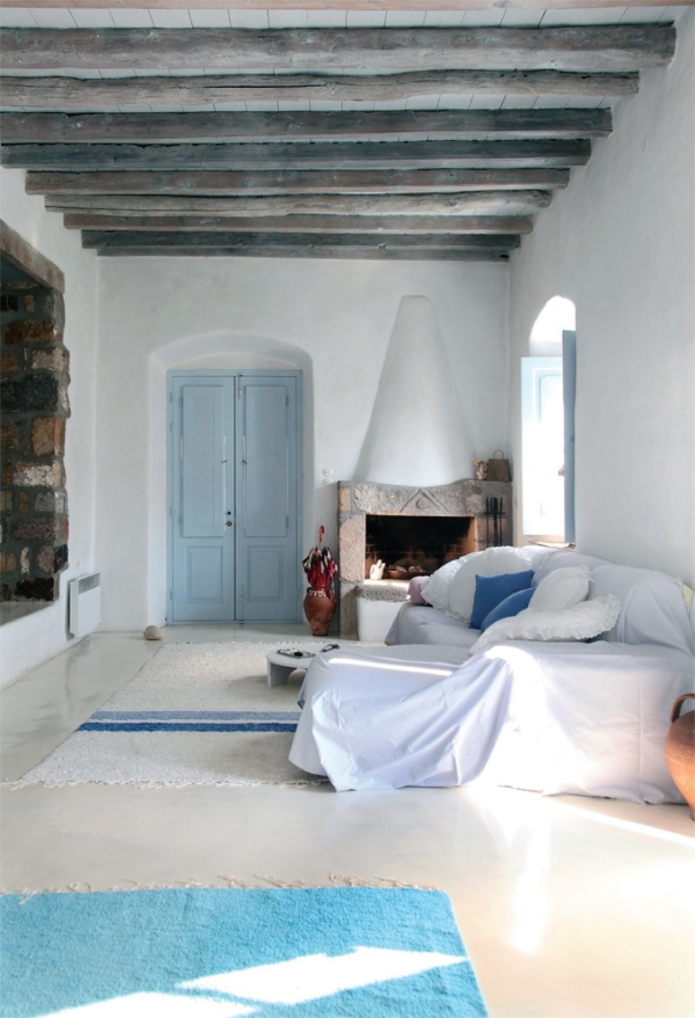 Renovar las puertas de casa con color