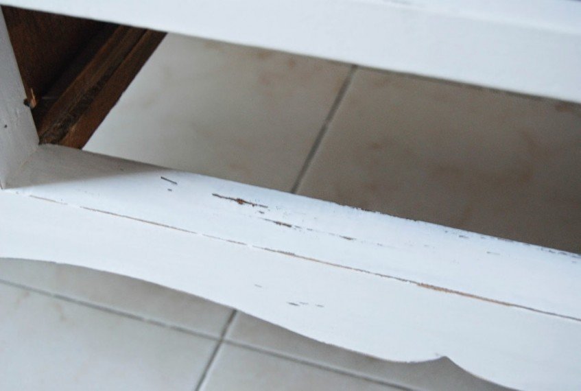 Cómo restaurar un aparador con la técnica del decapé