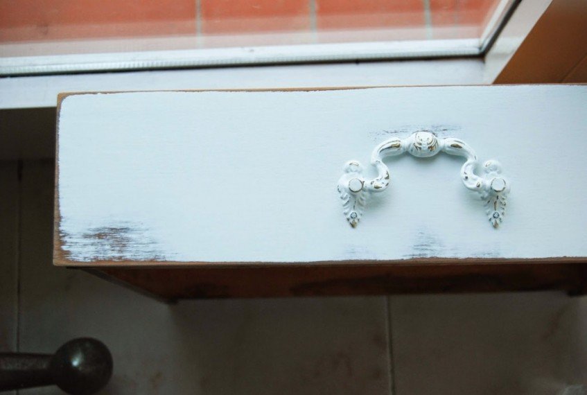 Cómo restaurar un aparador con la técnica del decapé