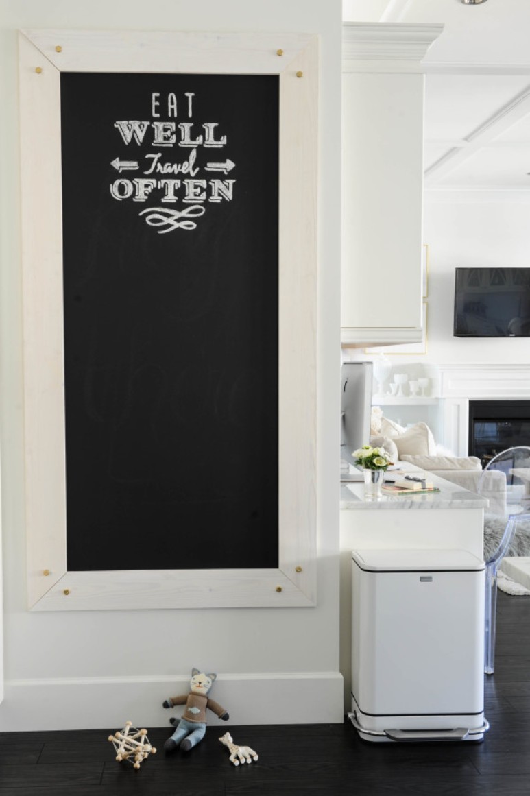 Blanco y rosa en casa de una blogger canadiense