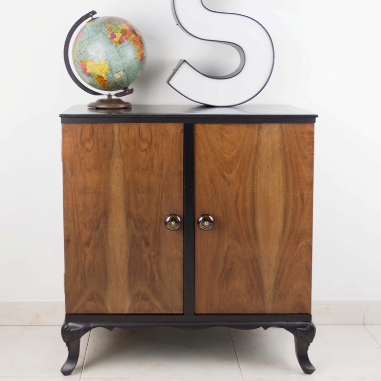 Cómo decorar con negro y agrandar el espacio