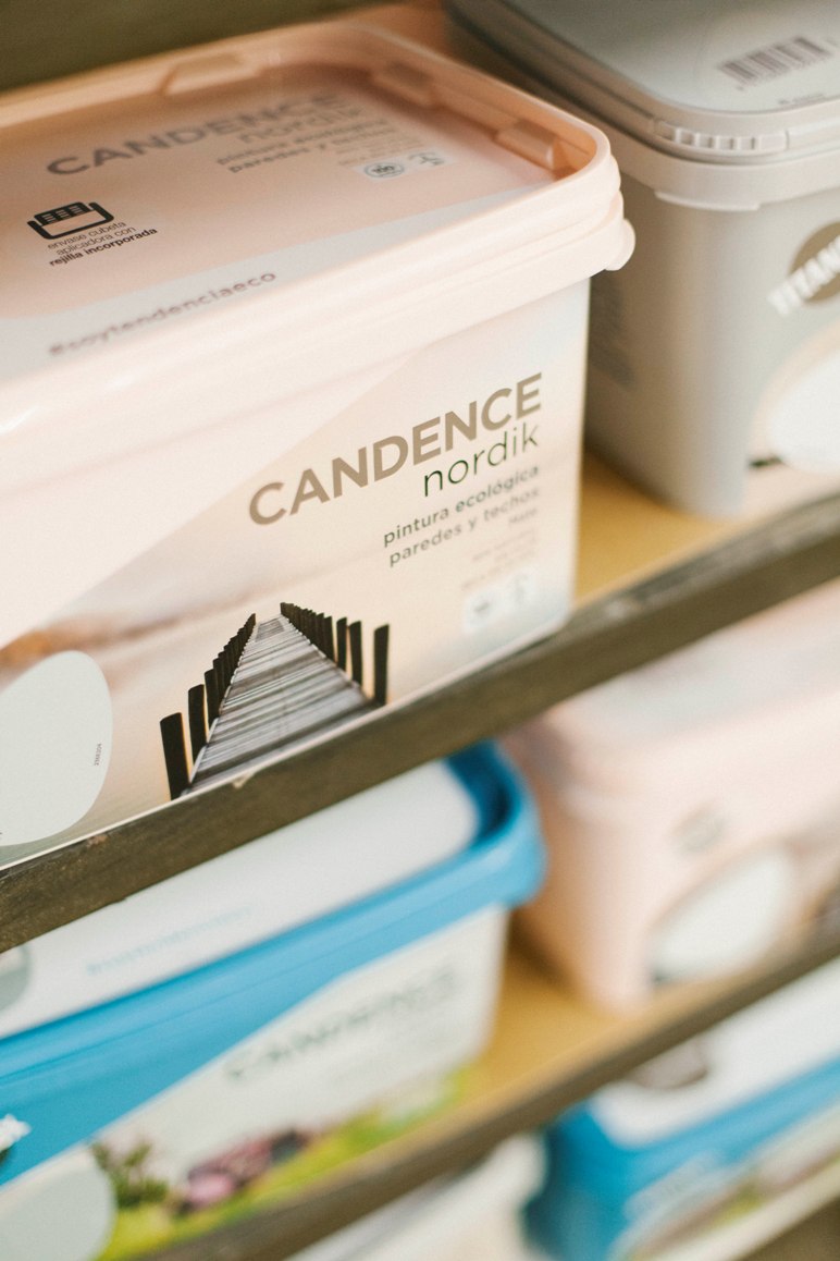 Crear ambientes cálidos y naturales con pintura (y además ecológica)