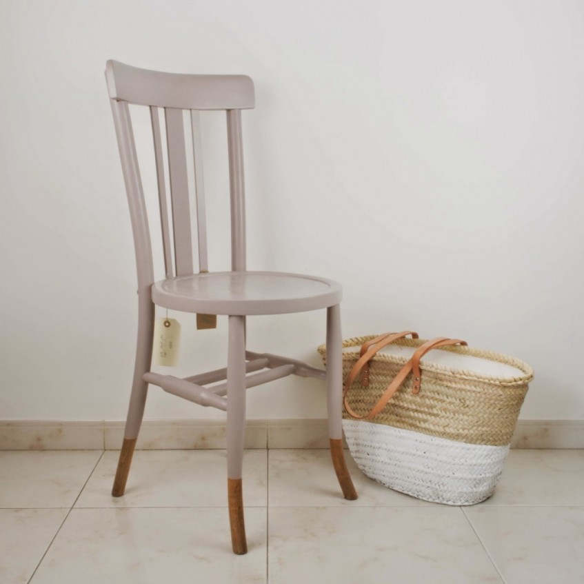 El paraíso de los coleccionistas de sillas y de suelos hidráulicos