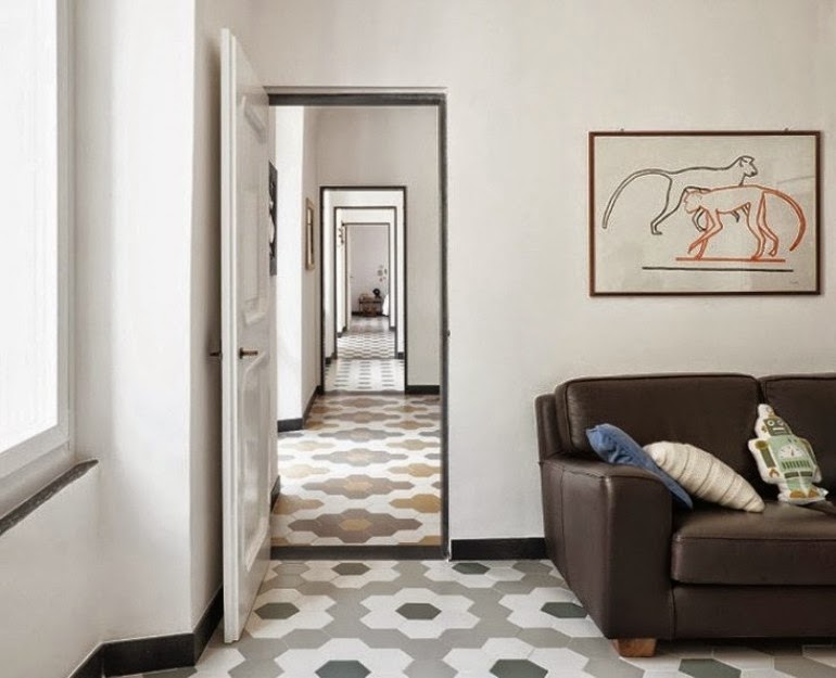 El paraíso de los coleccionistas de sillas y de suelos hidráulicos