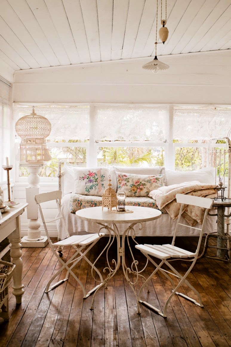 Una casa Shabby Chic en blanco