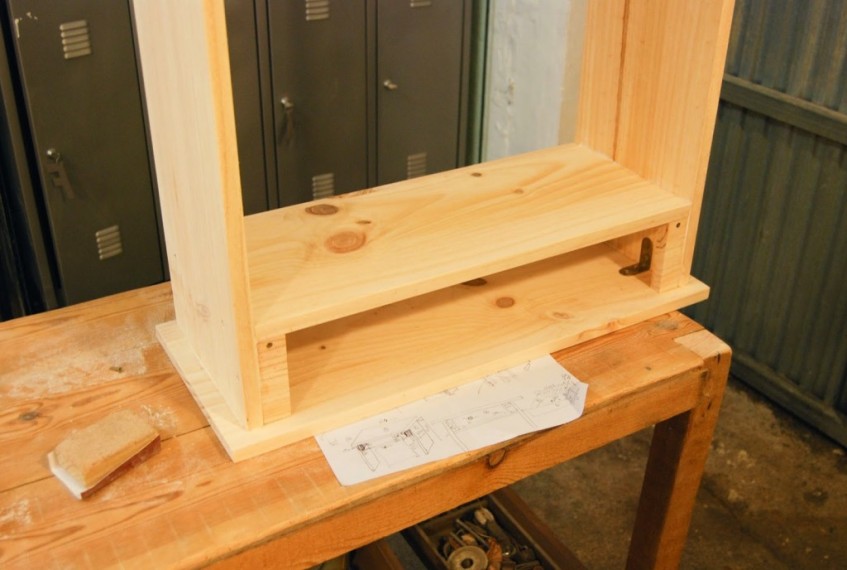 Cómo hacer un mueble recibidor para esconder un radiador