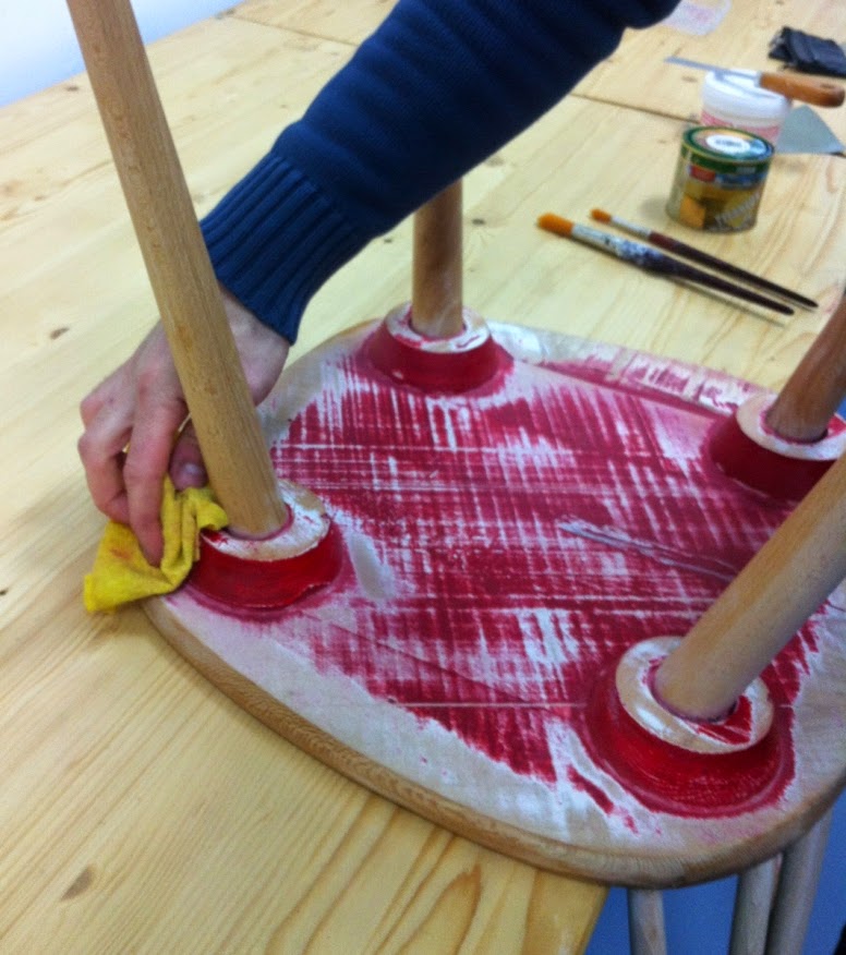 Cómo transformar unas antiguas sillas recuperando su historia