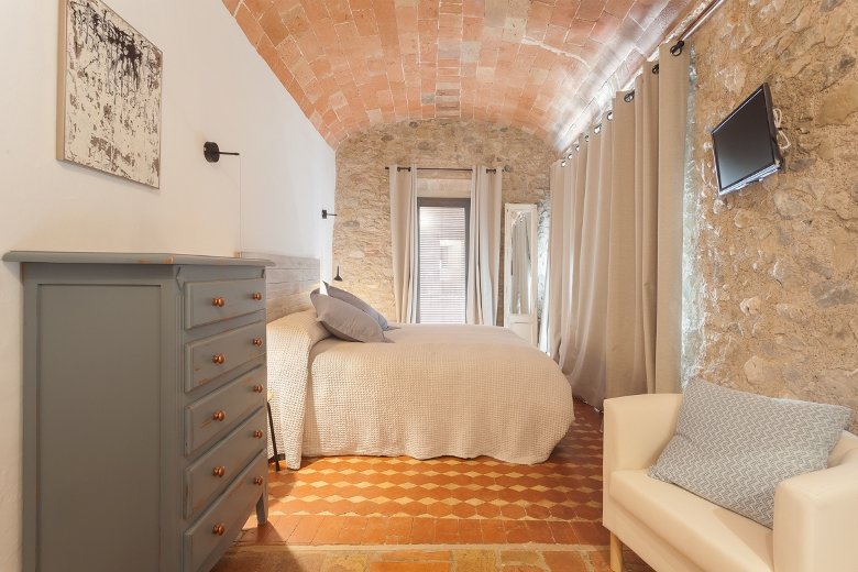 Casa de turismo rural Cal Nou, by Antic&Chic