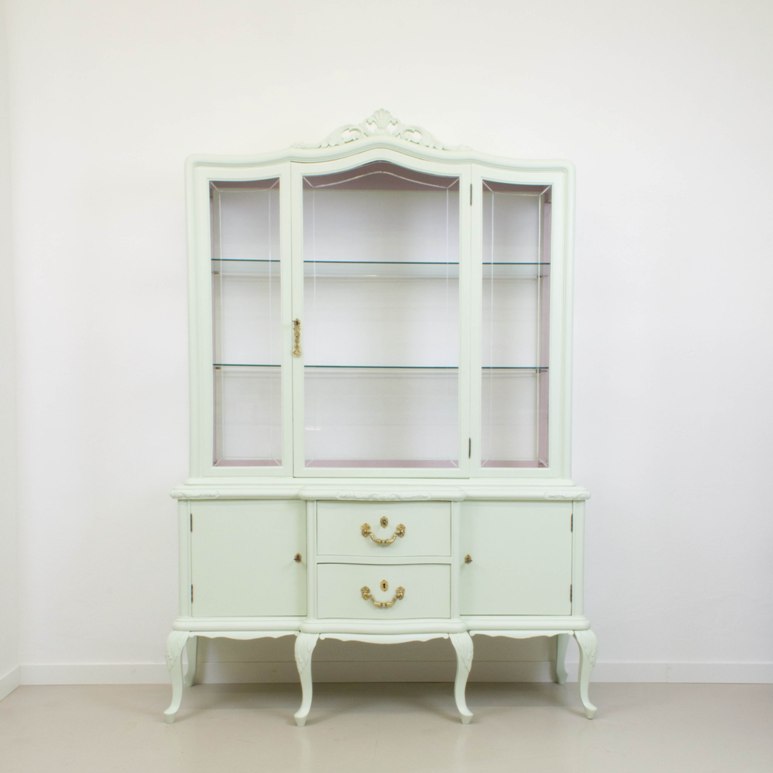 Vitrina Elisenda en verde y rosa