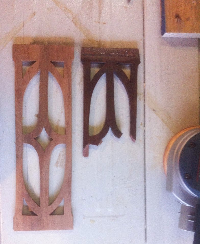 Cómo restaurar una butaca estilo Imperio de caoba