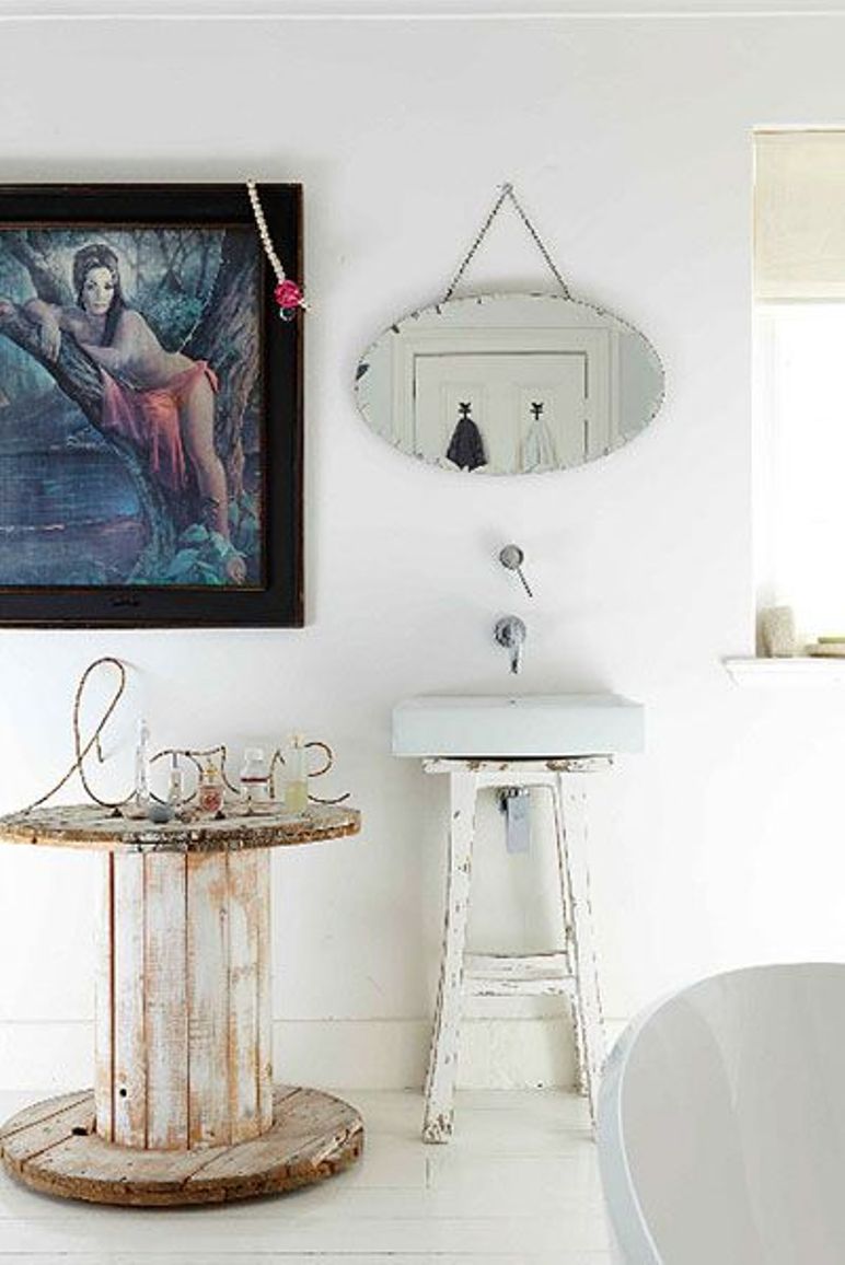 Cómo reutilizar un mueble antiguo como lavabo