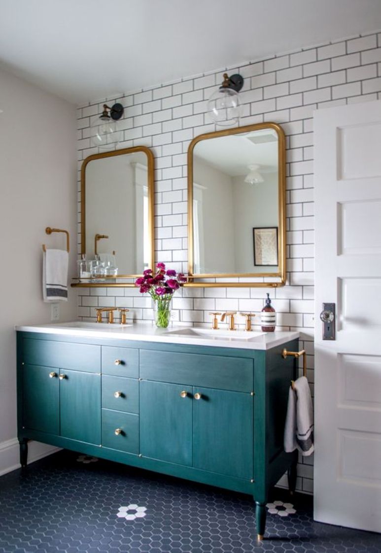Cómo reutilizar un mueble antiguo como lavabo