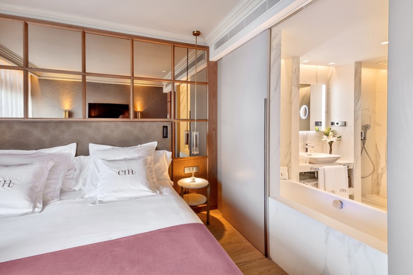 El Hotel Emperatriz: un palacio moderno