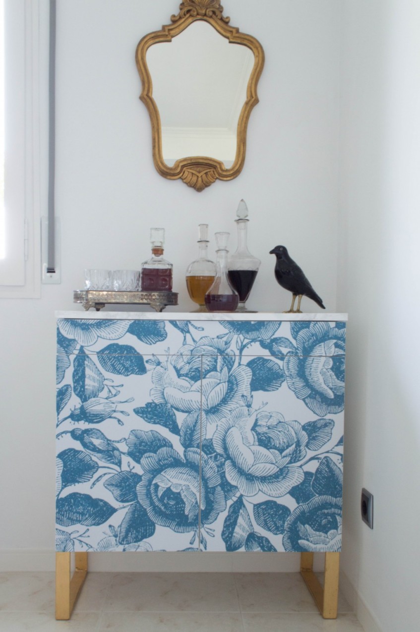 Cómo decorar un mueble con vinilo, paso a paso