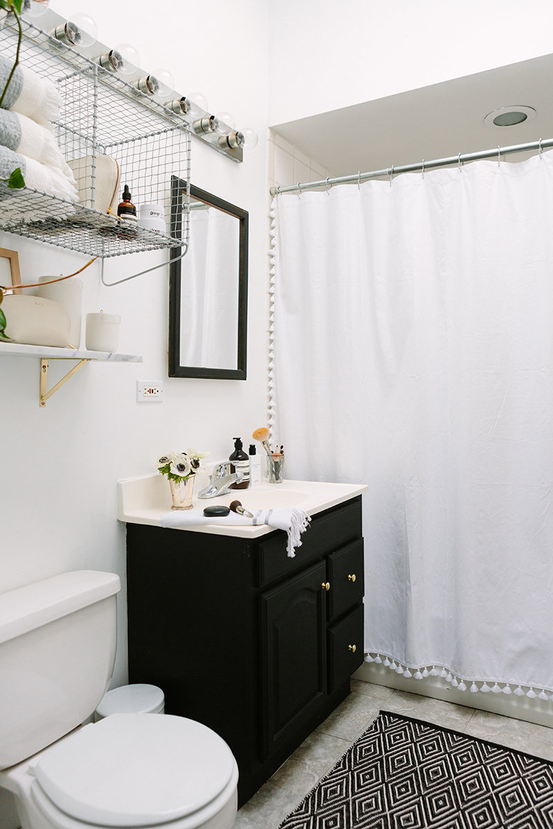 De blanco y muy sofisticada