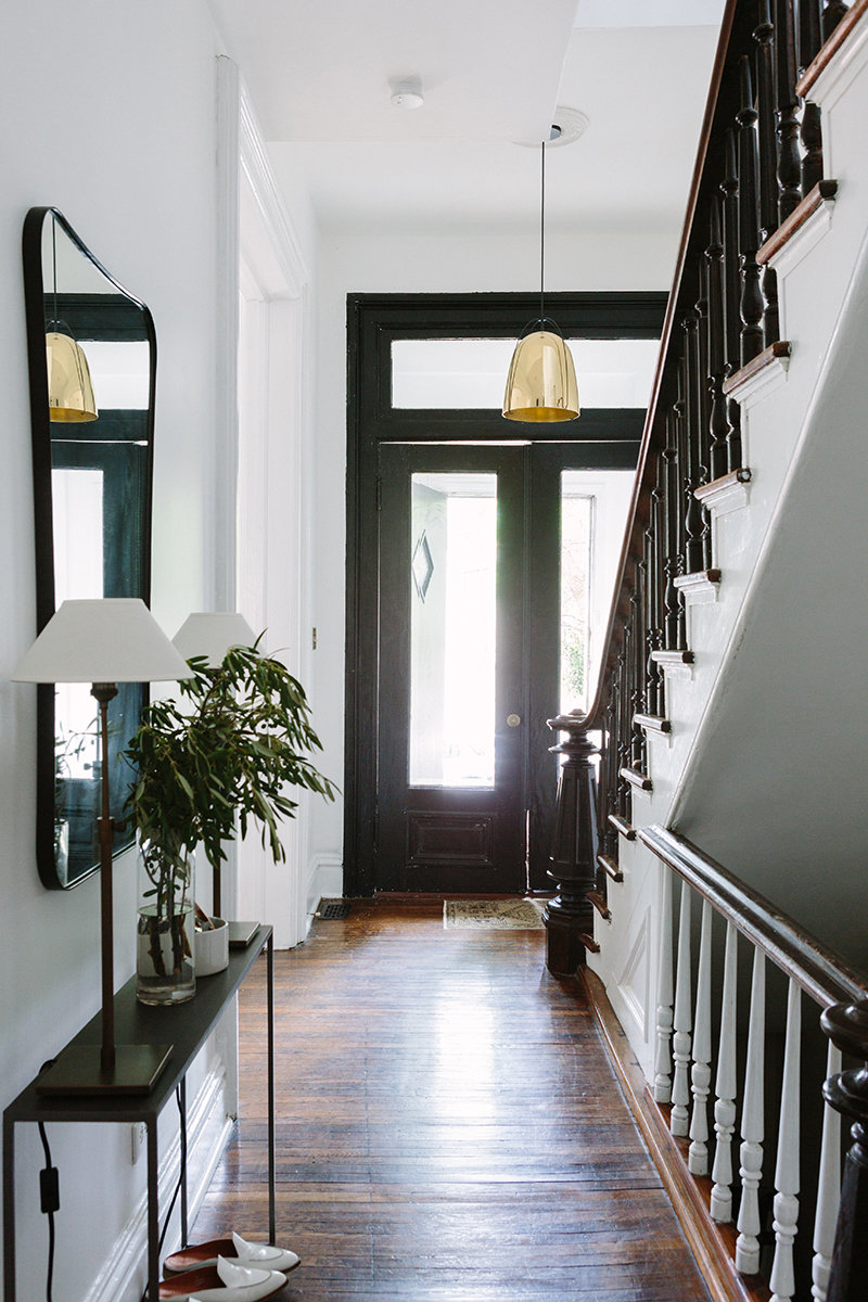 De blanco y muy sofisticada