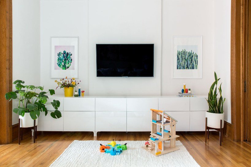 Decorando un sofisticado y colorido piso de alquiler