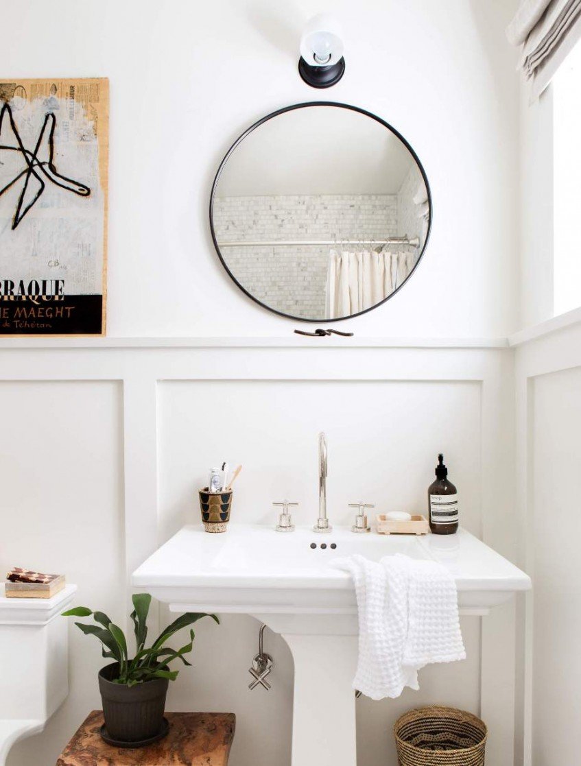 Antes y después de la reforma de un baño pequeño