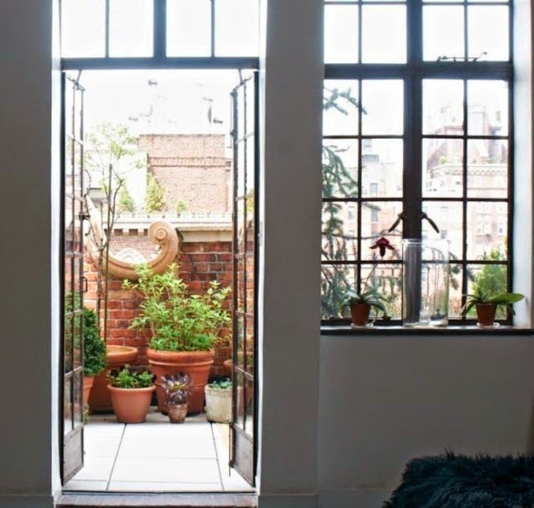 Cómo decorar pequeños jardines