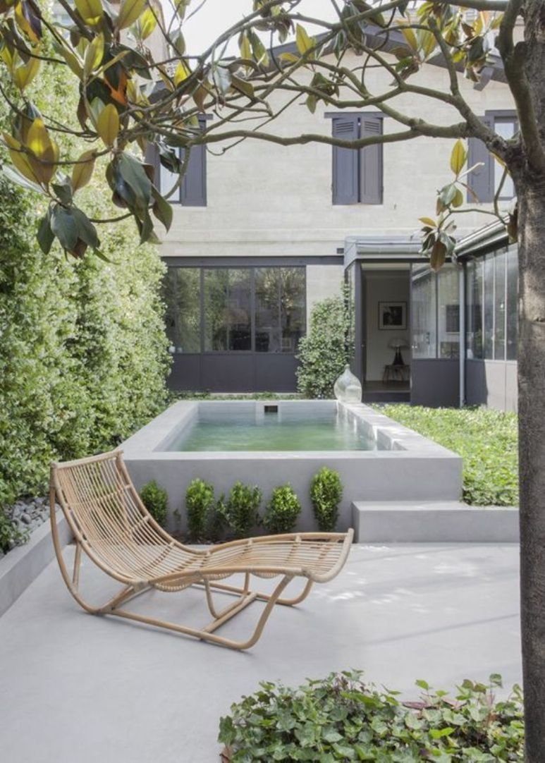 25 ideas para tener una piscina en patios y jardines pequeños | Get the