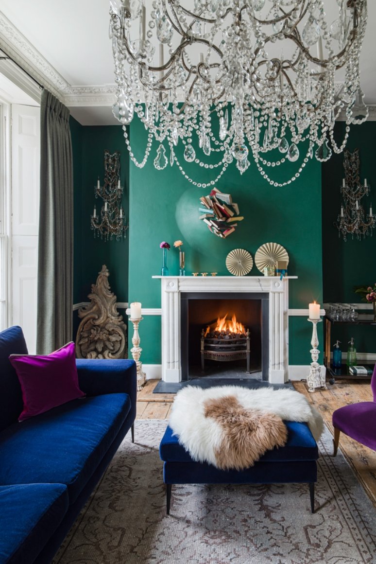 Una casa clásica que el color trae de vuelta al presente