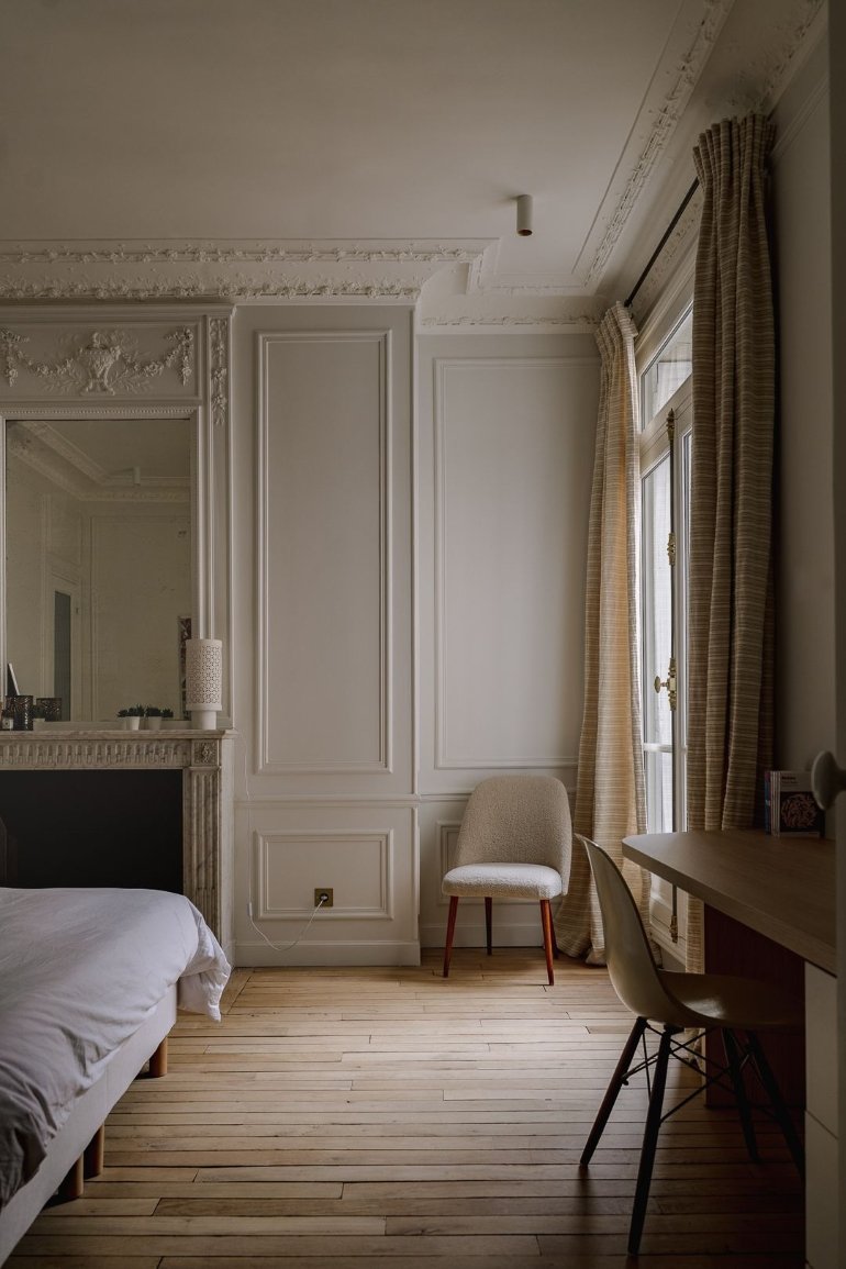 Molduras, cornisas y carpintería de época en París