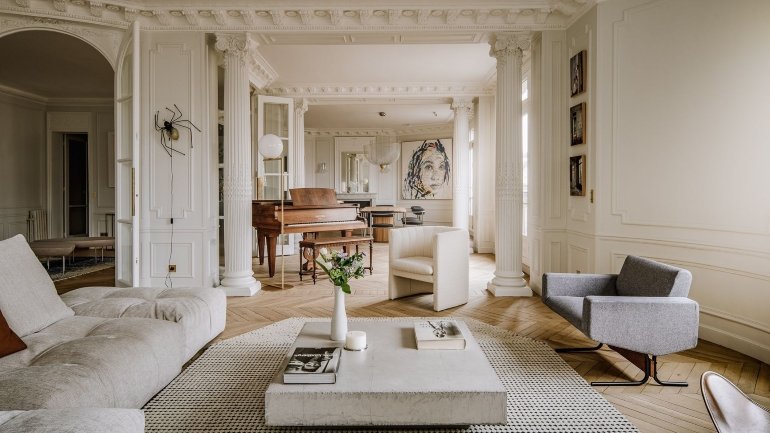 Molduras, cornisas y carpintería de época en París