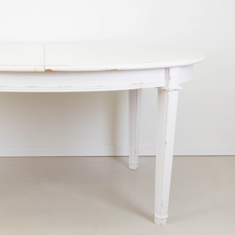 Transformar los muebles de comedor en blanco decapé