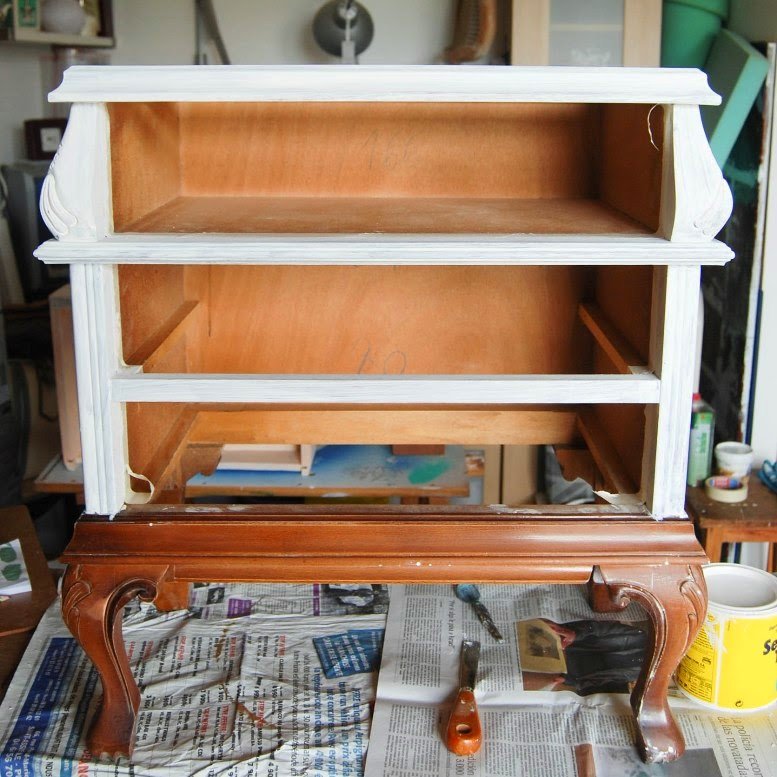 Cómo dar un aire tropical a dos mesitas de noche