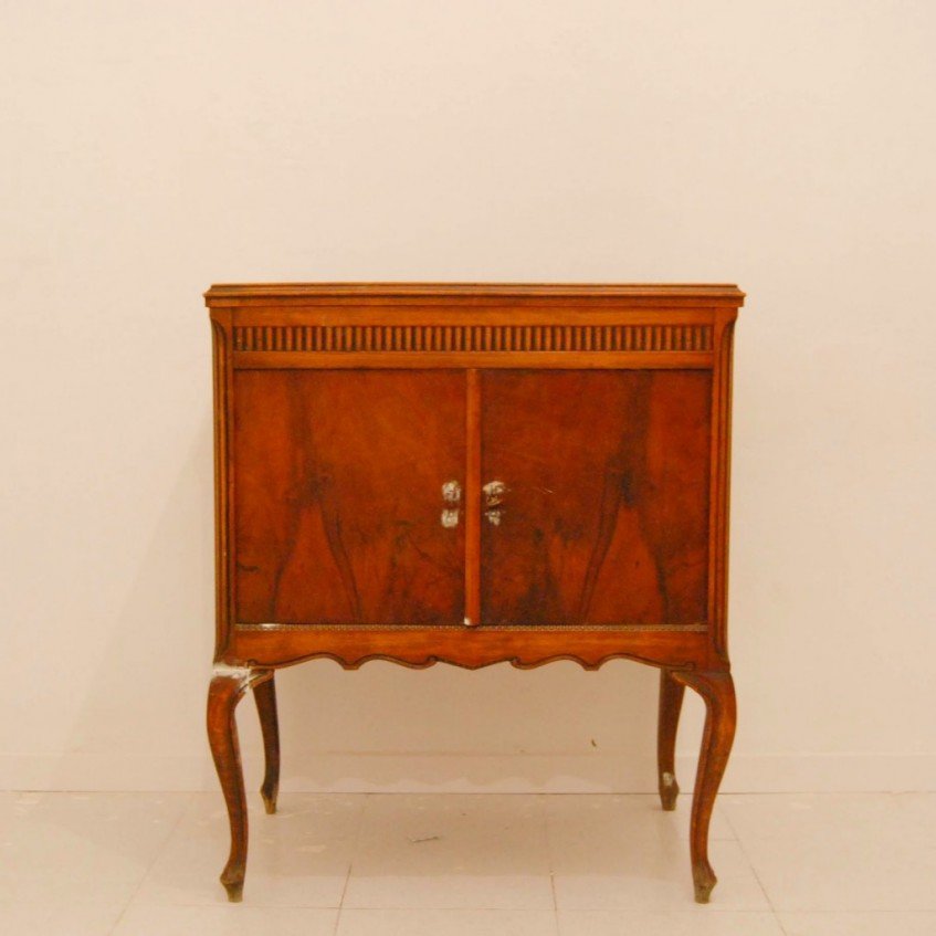 Cómo darle un nuevo look a un mueble tocadiscos