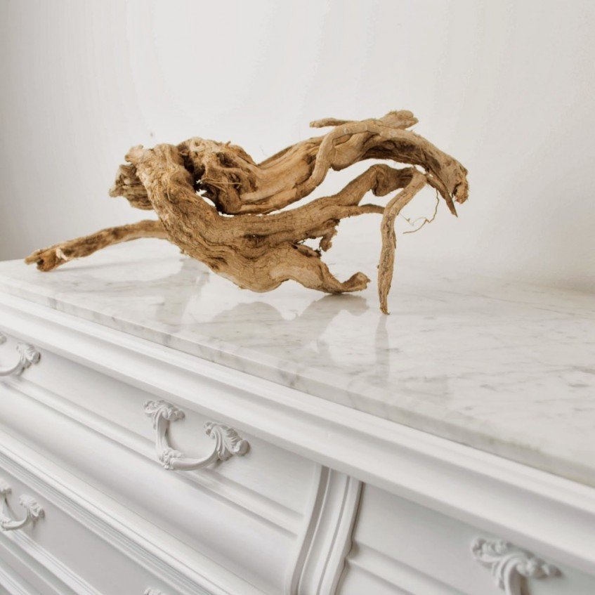 Cómo darle un toque Chic a una cómoda antigua