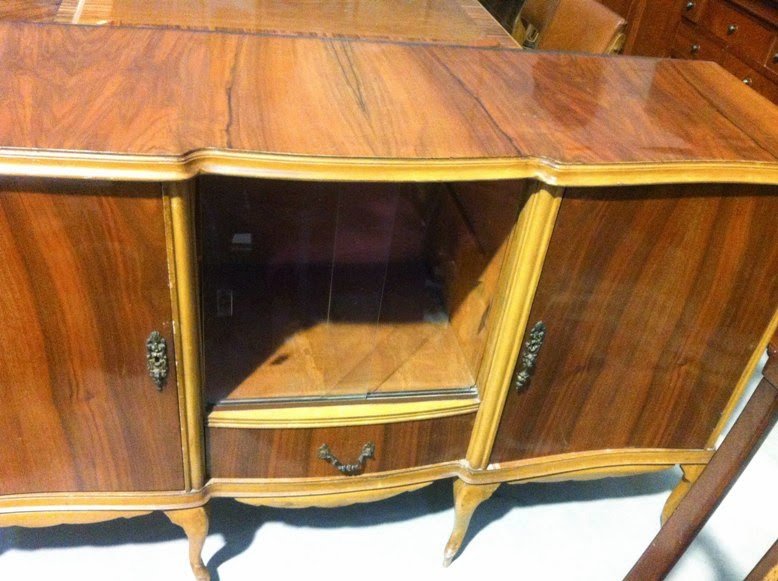 Cómo transformar un aparador por dentro y por fuera