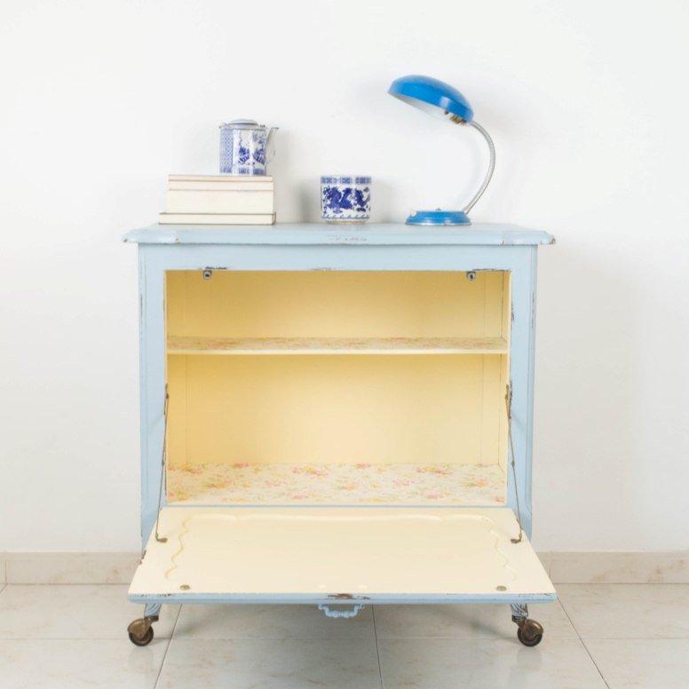 Cómo transformar un antiguo licorero en un precioso mueble auxiliar