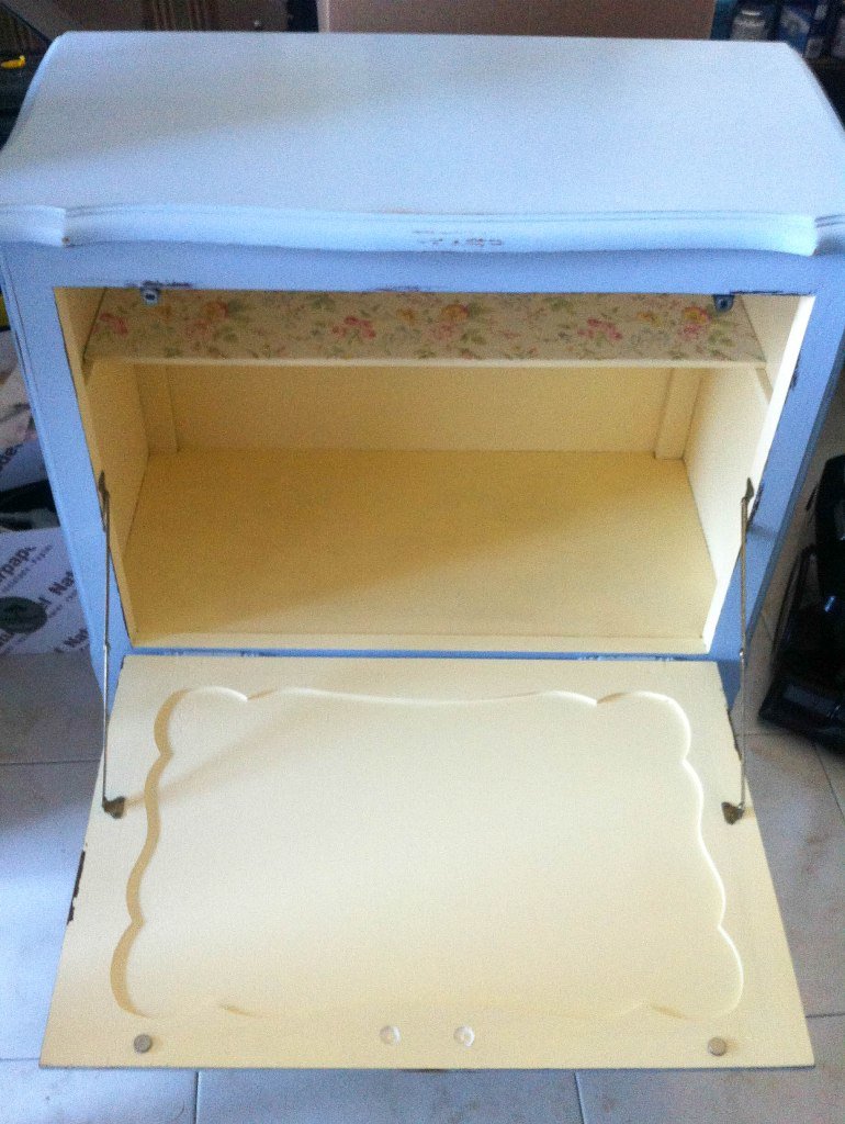 Cómo transformar un antiguo licorero en un precioso mueble auxiliar