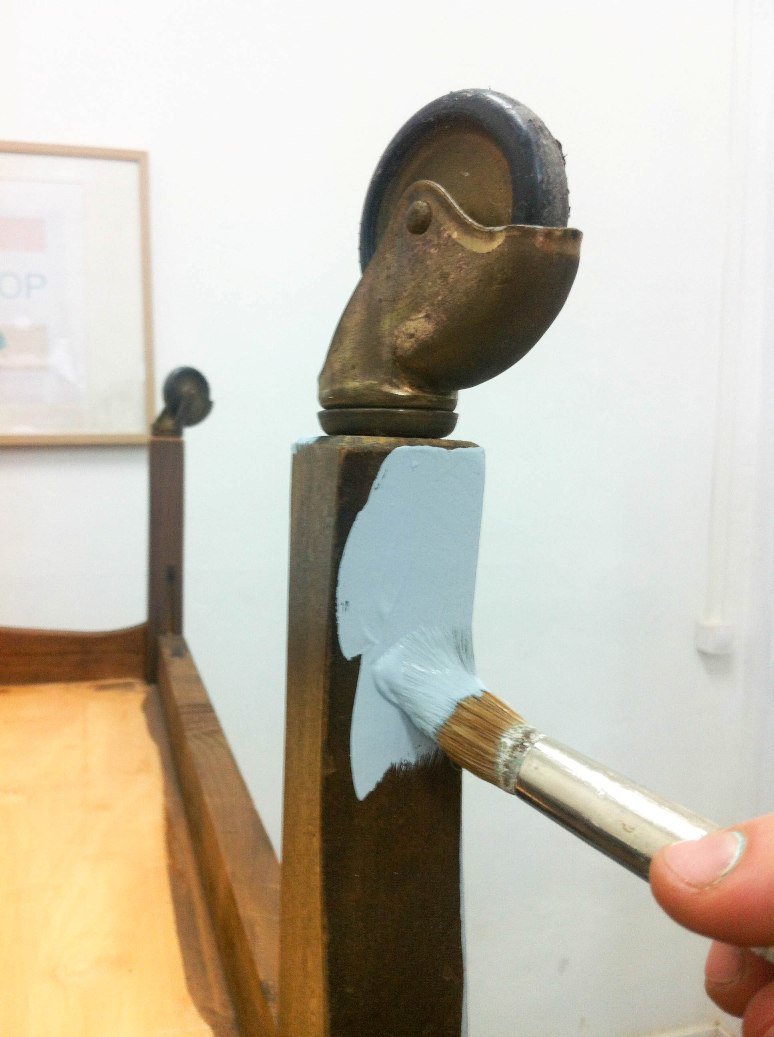 Cómo transformar un antiguo licorero en un precioso mueble auxiliar