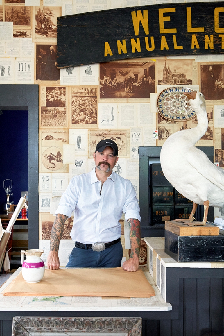 Tienda de antigüedades al estilo americano