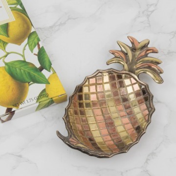 Pequeña bandeja en forma de piña