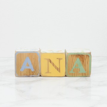 Bloques de letras personalizados ANA