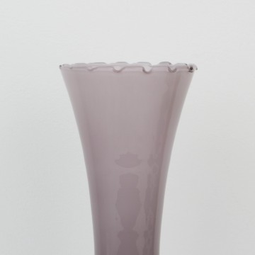 Jarrón o vaso de cristal opalino de Murano, color morado