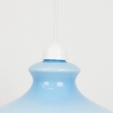 Lámpara azul francesa
