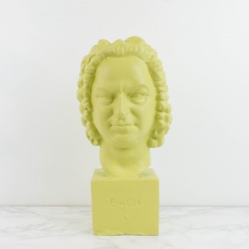 Busto de Bach en verde lima